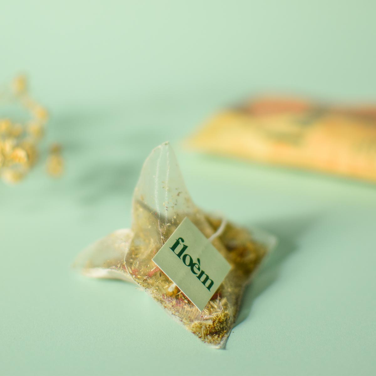 Herbal tea in individual sachets - Rose & Chamomile